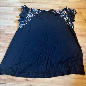 Celeste Black Floral Sleeve Top